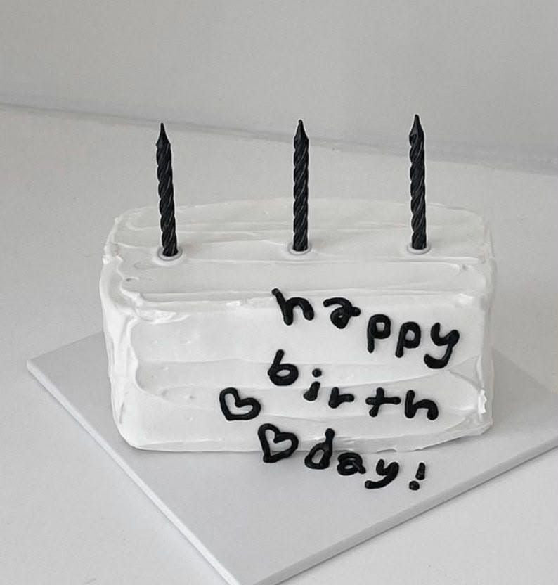 90"x30"x10" custom black sponge rectangular cake