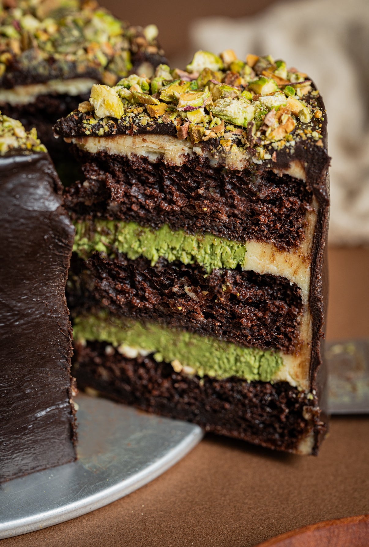 Dubai pistachio chocolate cake
